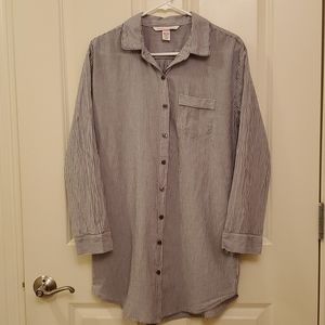 Victoria's Secret Small grey and white sleep shirt